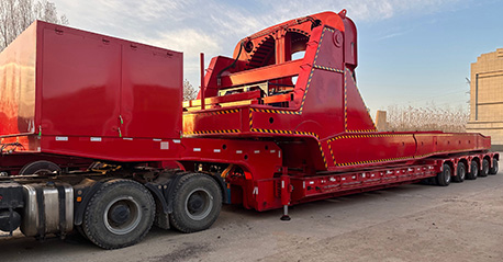 Transporter for the wind blade moutaining equipment